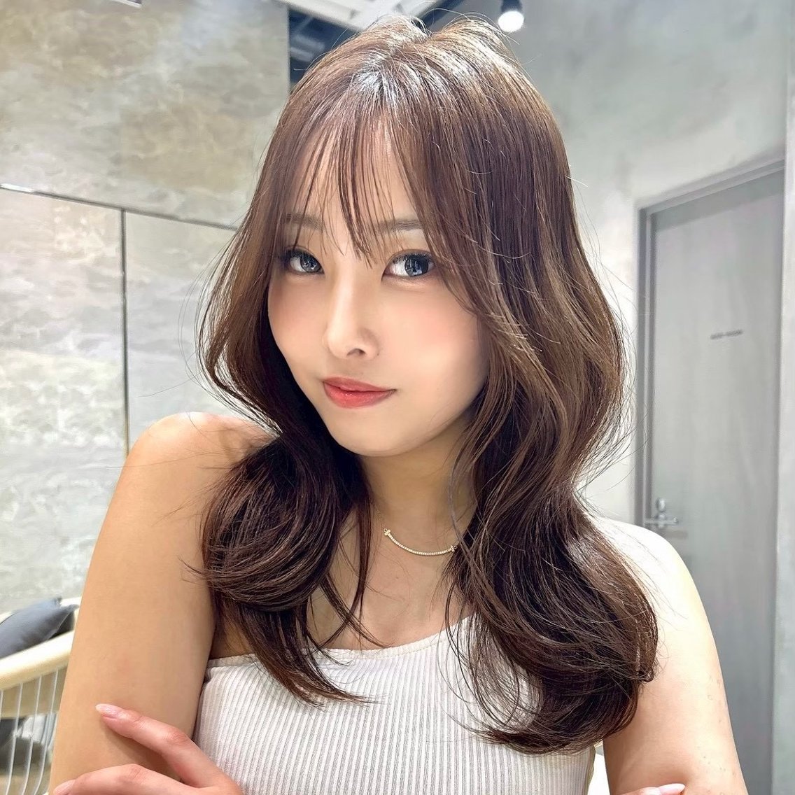 セミロング カット ヘアカラー トリートメント 🦋高屋敷陸🦋 レイヤー/ハイトーンのヘアスタイル