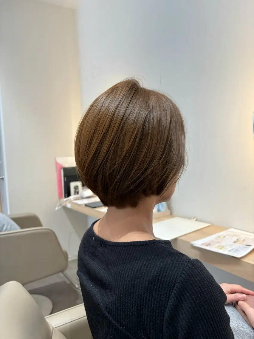 ショート カラー ベージュカラー オリーブベージュ ショートヘア カット ヘアカラー レイヤー/メンズ /パーマ/佐藤のヘアスタイル