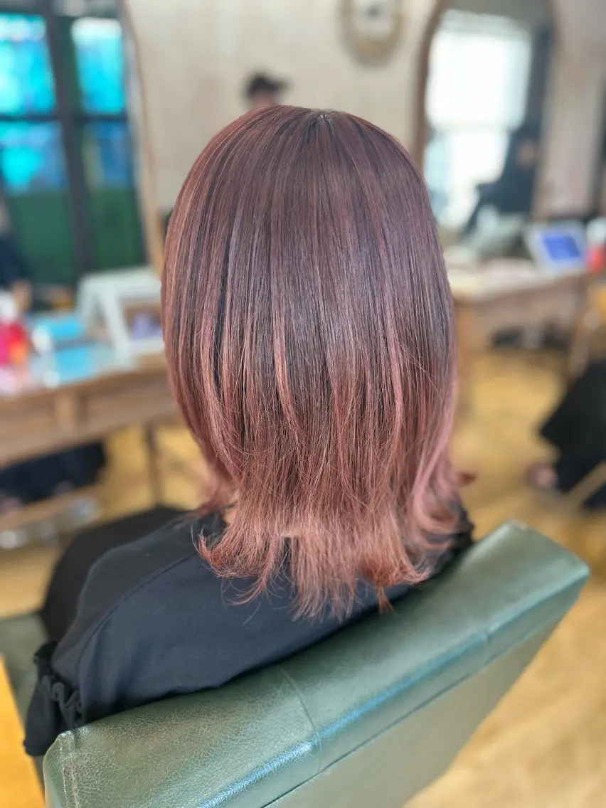 ミディアム カラー ピンクカラー 高杉 梨苑のヘアスタイル