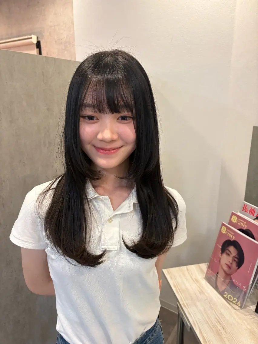 ロング 髪質改善✨川西能勢口 🐳小林亜季穂のヘアスタイル
