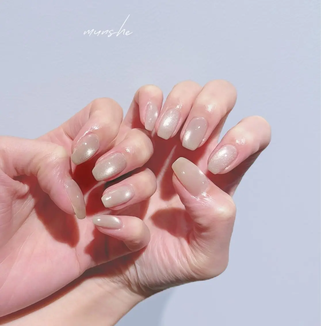 ネイル オーロラネイル チークネイル 長さ出し フラッシュネイル グラデーション Munshe nailsalonのネイルデザイン