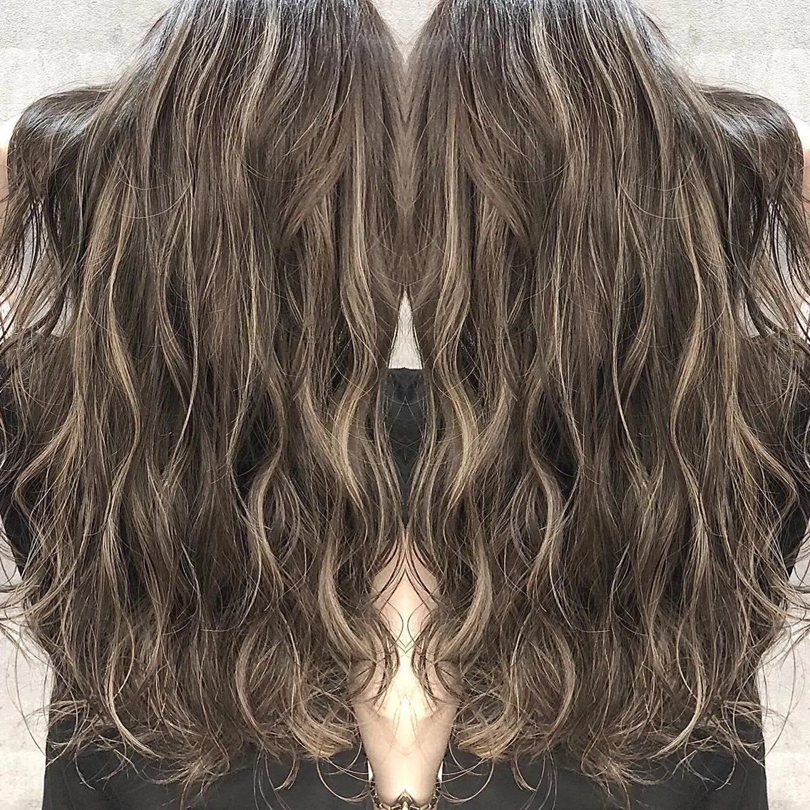ロング カラー ハイライトカラー ハイライト ✨MiL✨ ✨心斎橋✨のヘアスタイル
