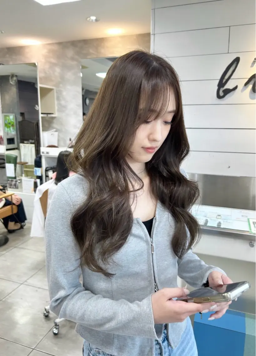 ロング ロング カット ヘアカラー レイヤー/艶髪カラー 森本くるみのヘアスタイル