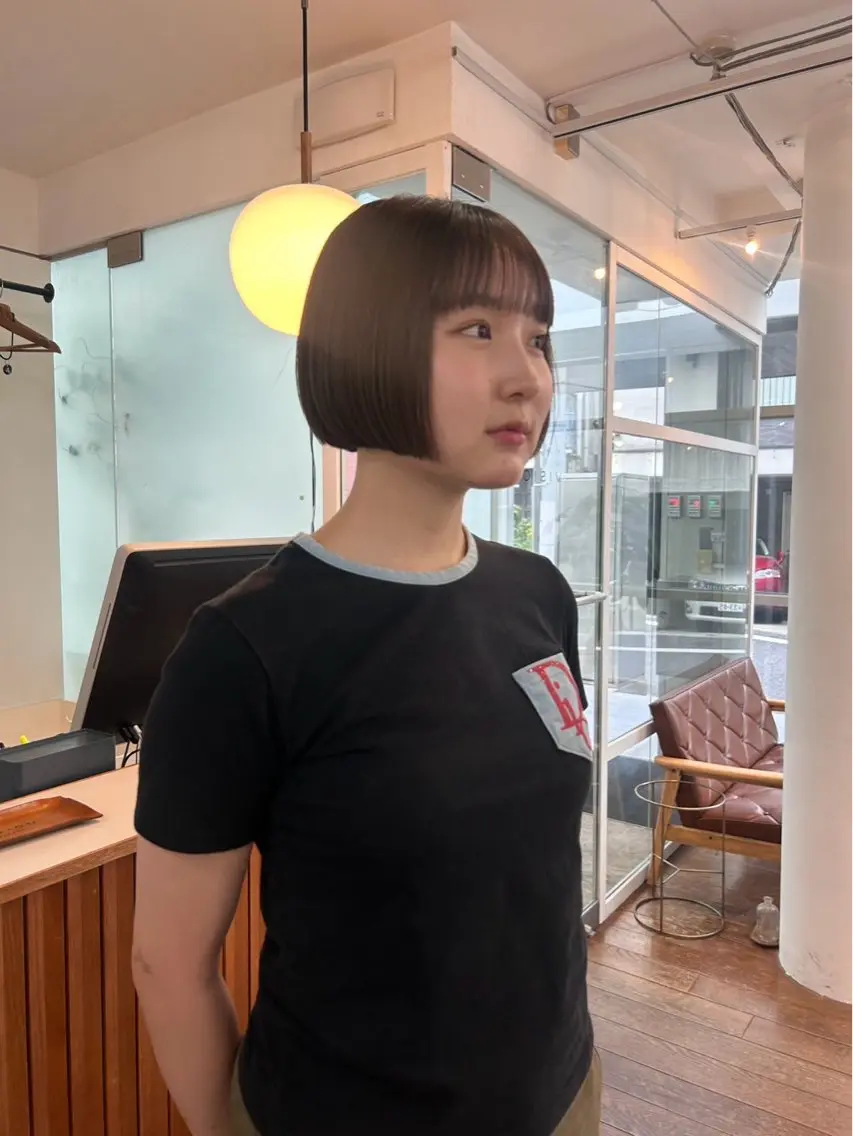 ショート かがやしづ ⭐️ベージュのヘアスタイル