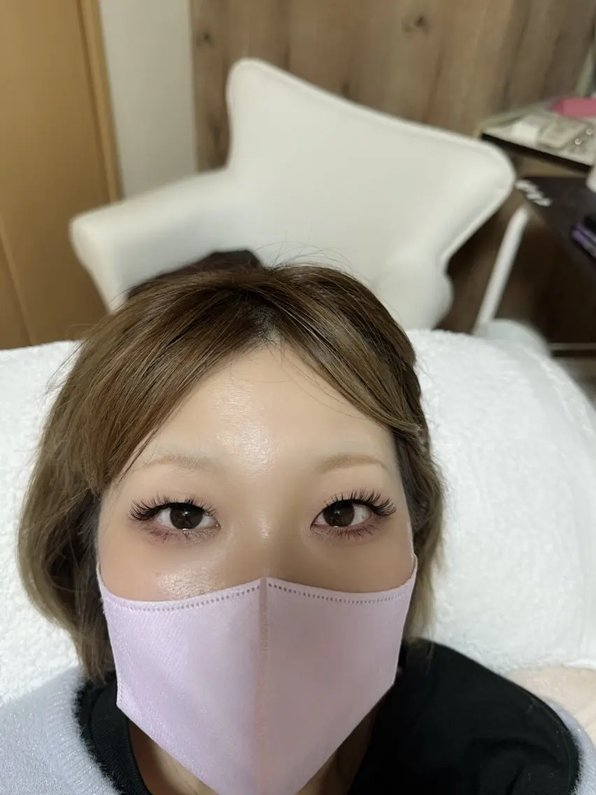 マツエク・マツパ バインドロック キュート 伊藤名紬 マツエク専門のマツエク・マツパデザイン