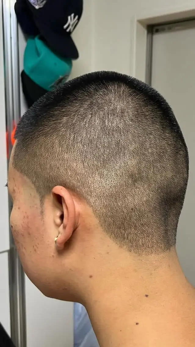 メンズ あおき ゆうかのヘアスタイル