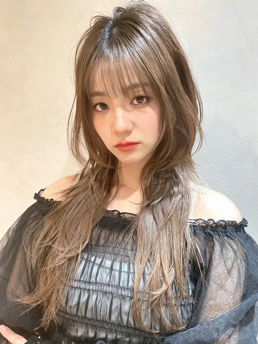 ミディアム 韓国風ヘア レイヤーカット ウルフカット カット ヘアカラー トリートメント 🫧小顔顔周りカット レイヤー/縮毛/白倉のヘアスタイル
