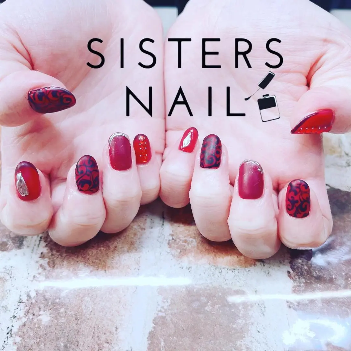 ネイル アートネイル 成人式 フレンチネイル キラキラネイル レース sisters nail.fのネイルデザイン