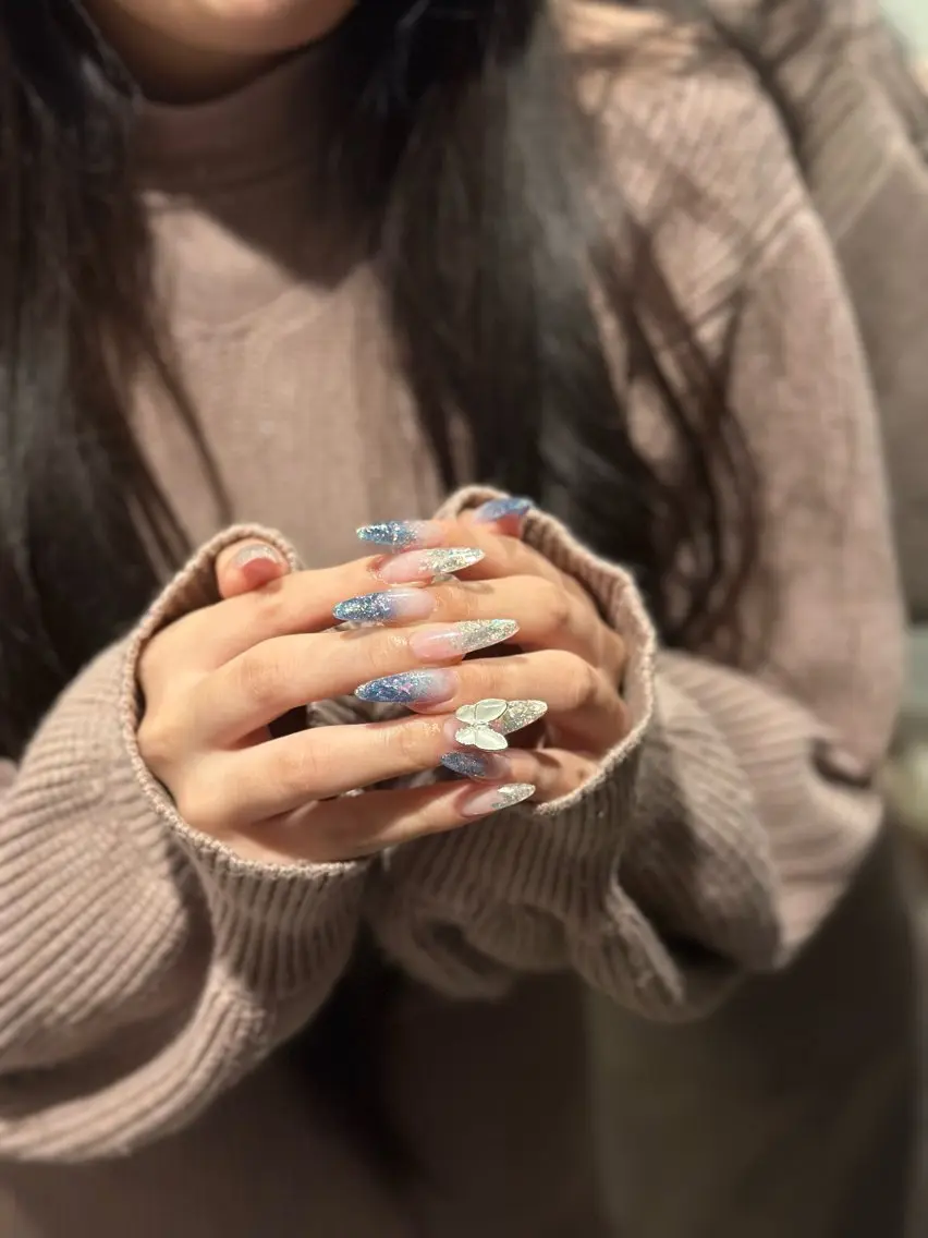 ネイル Moon  Nail /栄　大須のネイルデザイン
