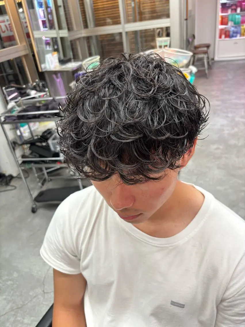 パーマ メンズ カット パーマ メンズ特化✨️ 韓国風パーマ🔥一八のヘアスタイル