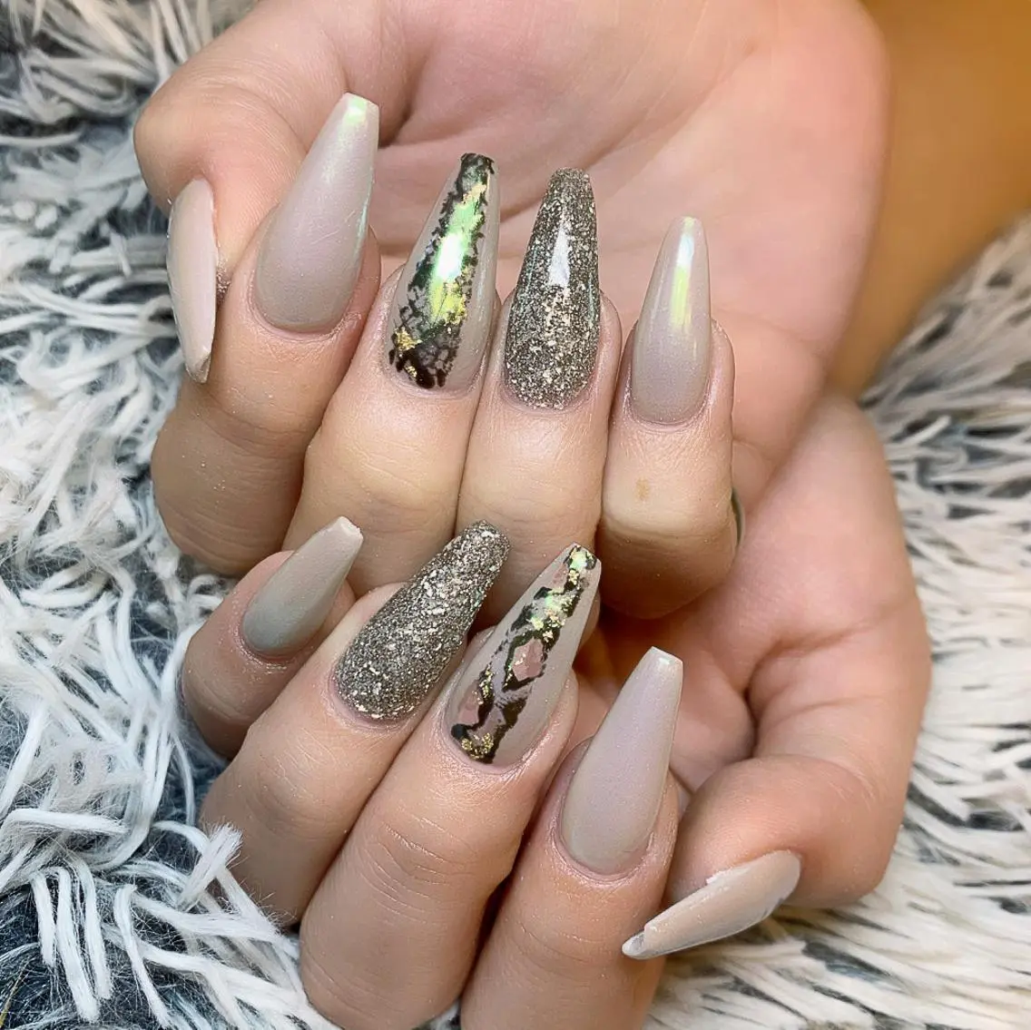 ネイル EMU NAILのネイルデザイン