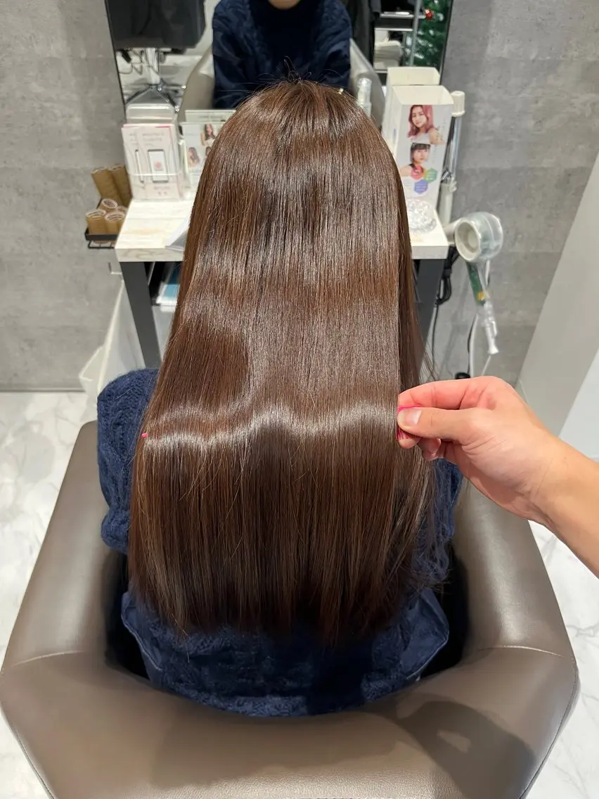 セミロング カラー カット ヘアカラー Grow by NYNY 坂本 理輝のヘアスタイル