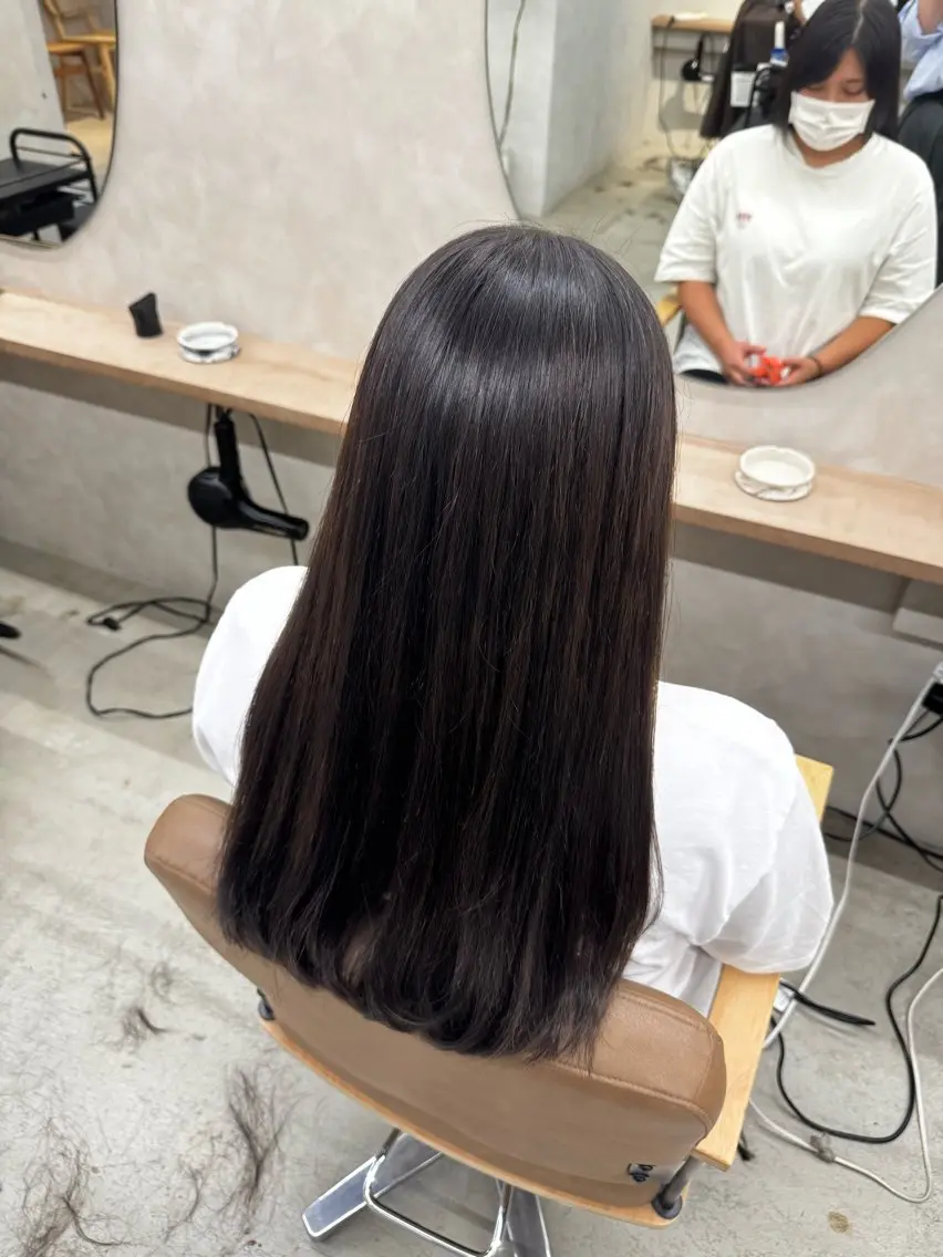 ロング カラー カット ヘアカラー miu-YUCCA 縮毛矯正モデル募集中のヘアスタイル