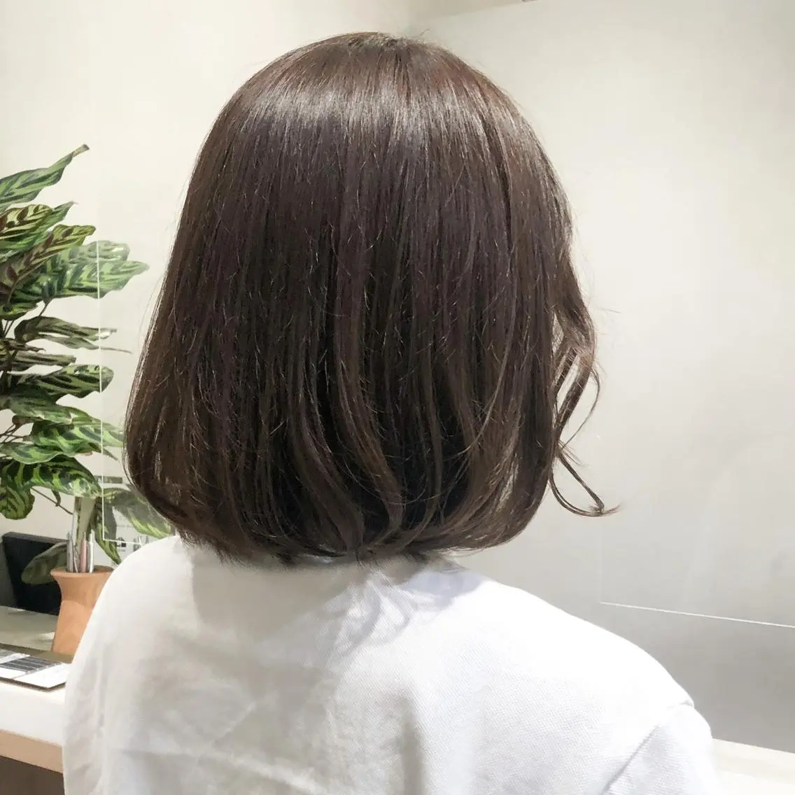 ショート カラー ベージュカラー オリーブベージュ 艶透明感カラー/ ルーズパーマ/田中のヘアスタイル
