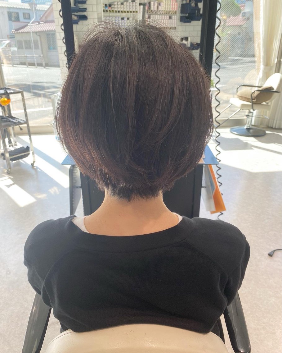 ショート ショートヘア SALOWIN◽ Ichika のヘアスタイル