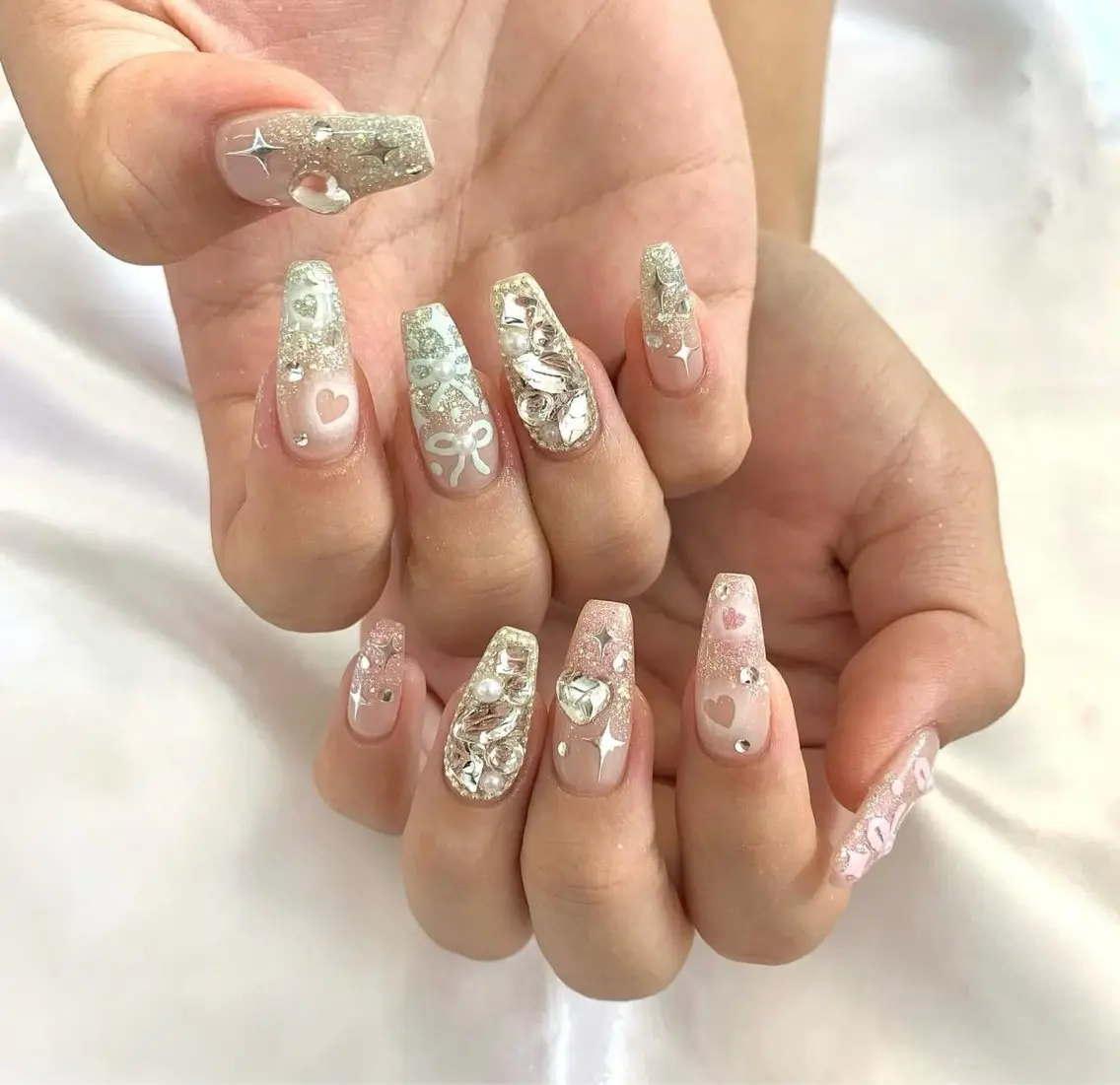 ネイル 韓国ネイル 持ち込み ニュアンスネイル ネイルチップ ハンドネイル TABI ANA.CHUOのネイルデザイン