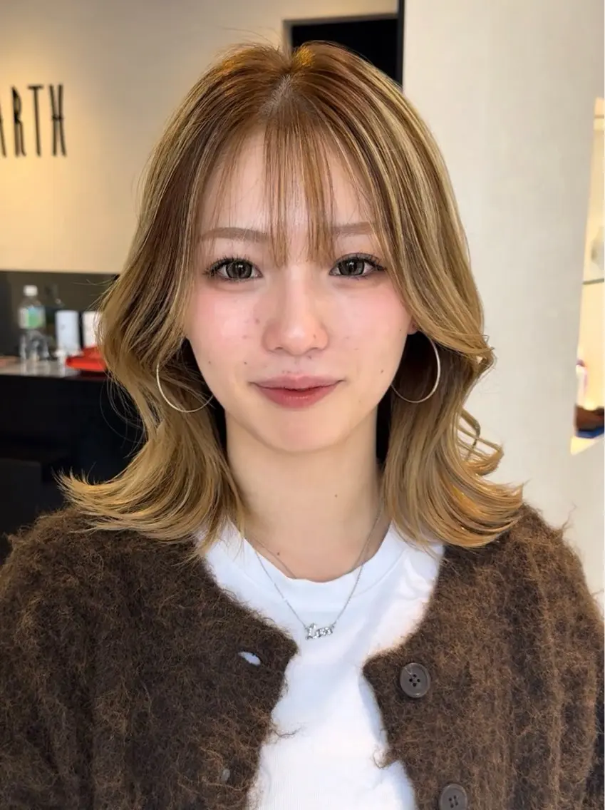 セミロング カラー ヘアカラー 🍯透明感カラー MANA🍯のヘアスタイル