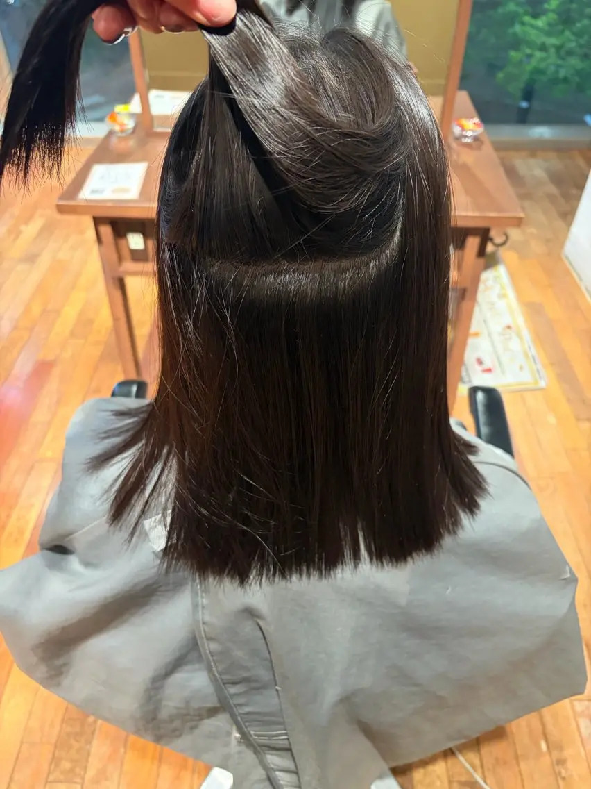 セミロング 古内 杏奈のヘアスタイル