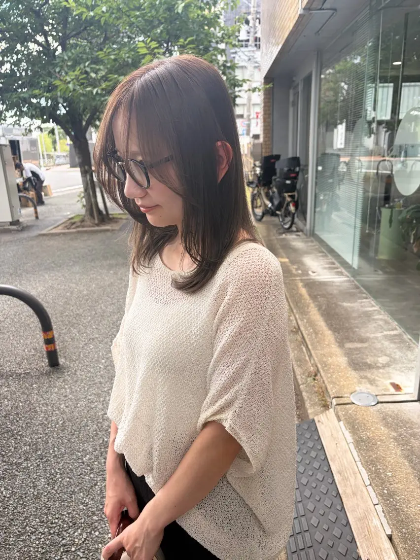 セミロング カラー ブリーチ グレージュ ブリーチなしカラー カット ヘアカラー トリートメント 城慎太郎 大濠/大人ロングのヘアスタイル