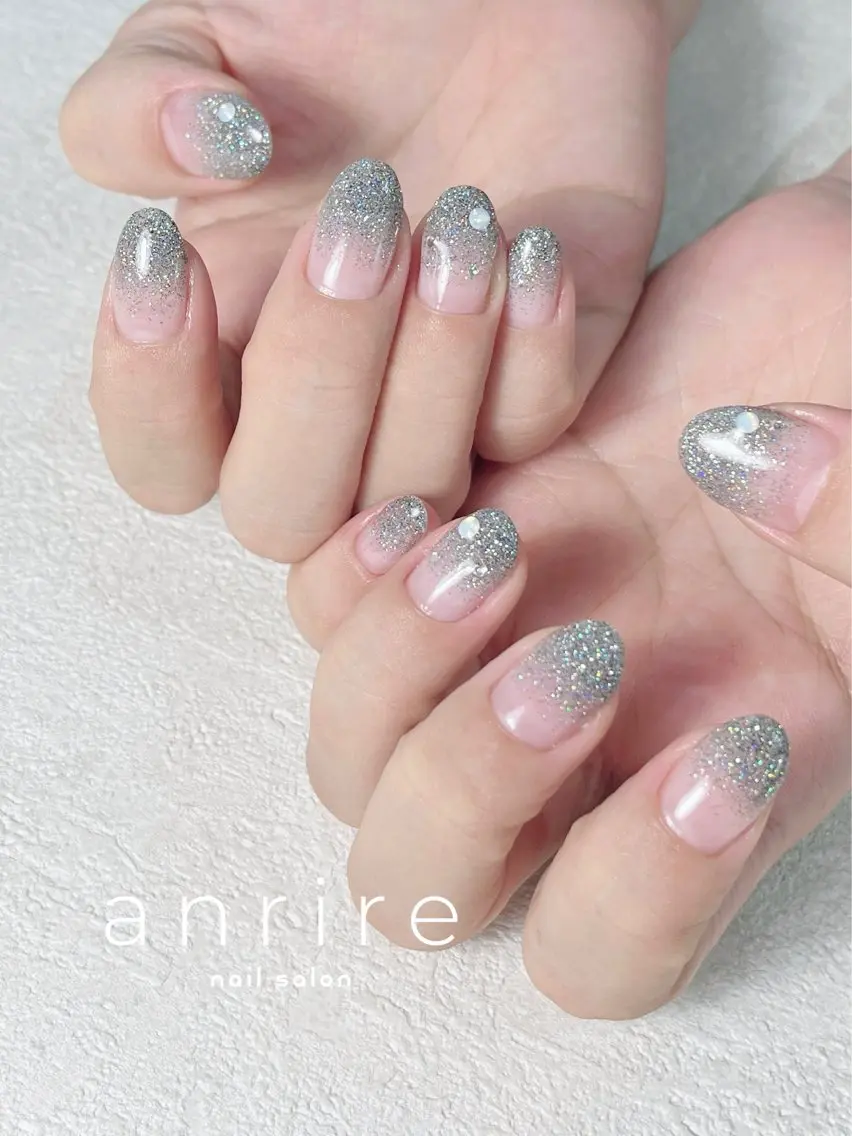 ネイル ブルー フラッシュネイル ジェルネイル グラデーション キラキラネイル nailsalon anrireのネイルデザイン
