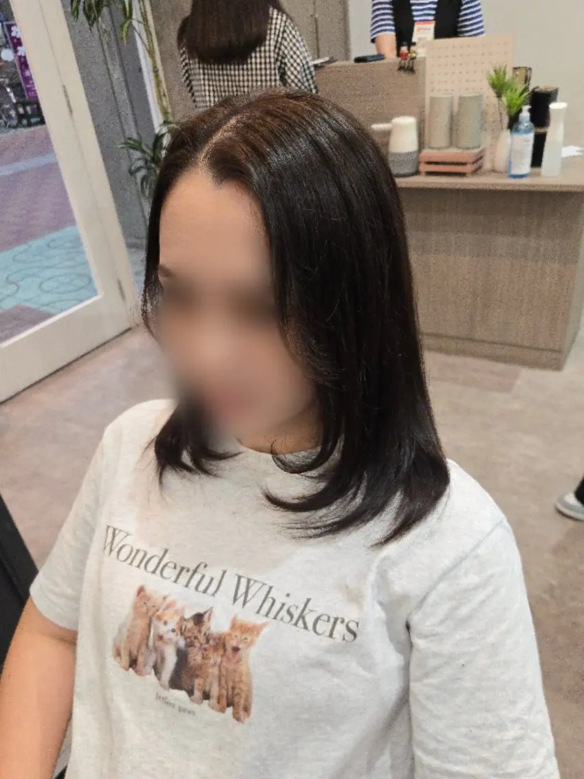 セミロング カラー カット ヘアカラー 暖色🍎透明感カラー 🩵小林かりんのヘアスタイル