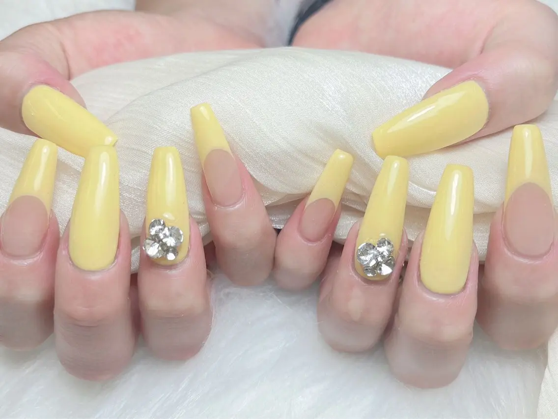 ネイル ハンドネイル M 🌷Nail 長さだし専門店のネイルデザイン