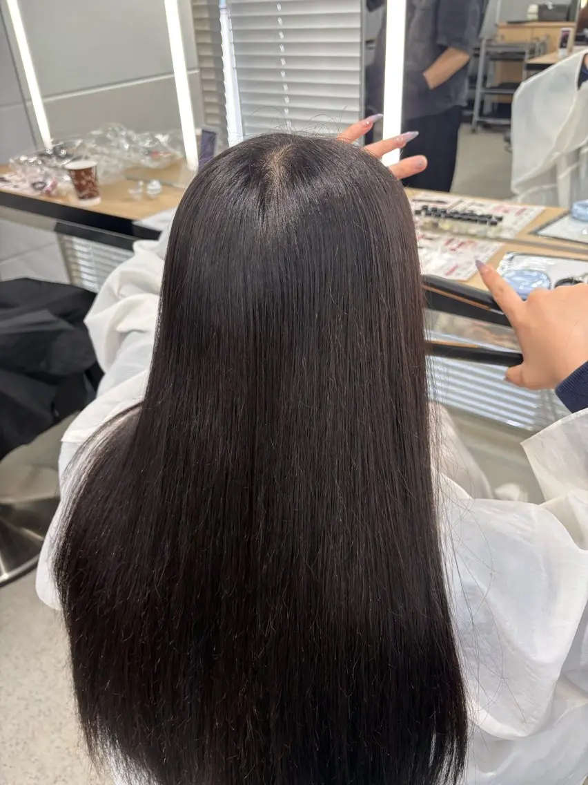 カラー 透明感カラー🫧 EMAのヘアスタイル