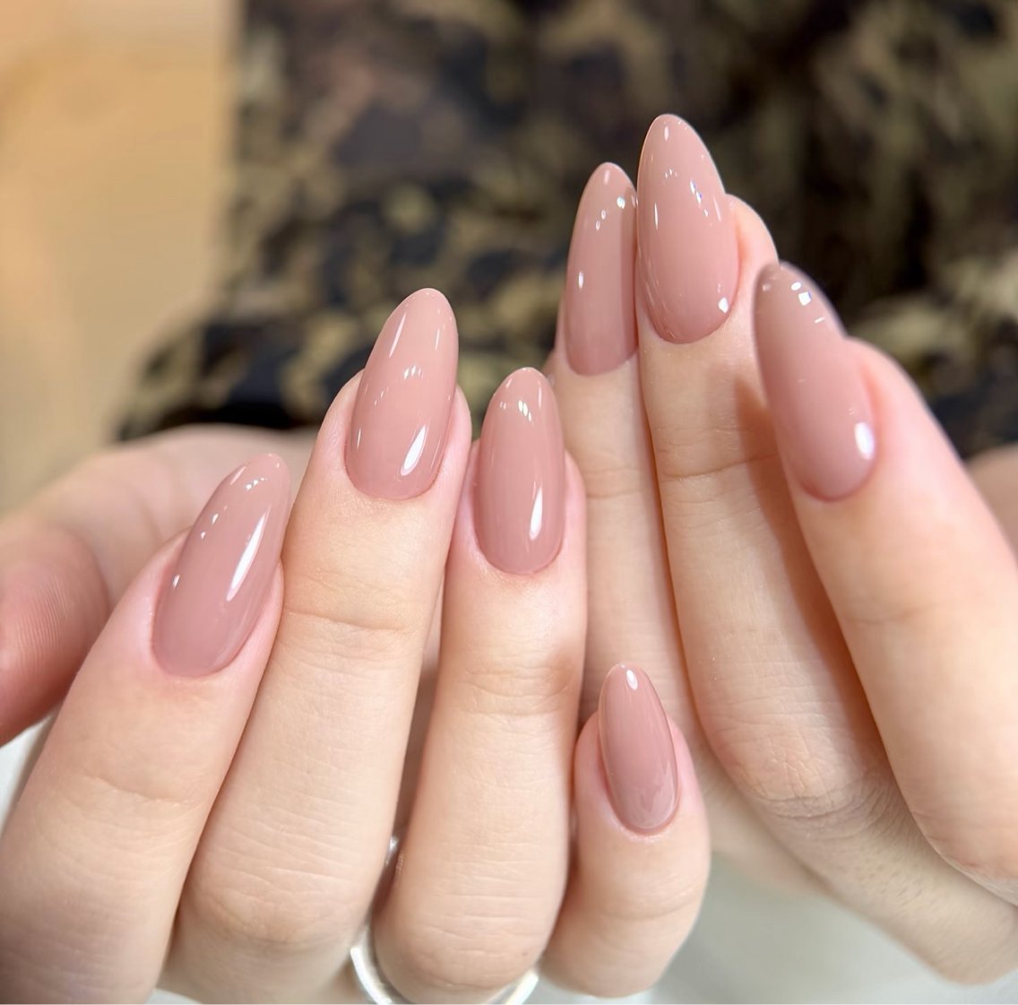 ネイル オーロラネイル 長さ出し フラッシュネイル フラワーネイル フットネイル ハンドネイル 🎀 Ruruのネイルデザイン