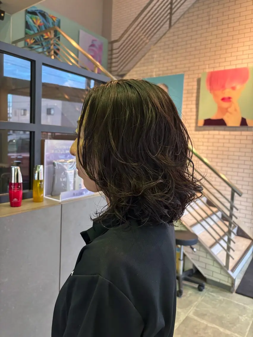 ミディアム ミディアムレイヤー ミディアムパーマ レイヤーカット パーマ 🫧古田 穂香🫧カットモデルのヘアスタイル