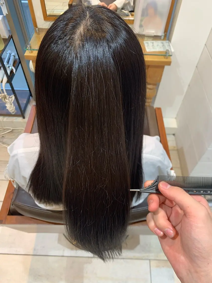 ロング HIDERO/渋谷/ 韓国/顔周りカットのヘアスタイル