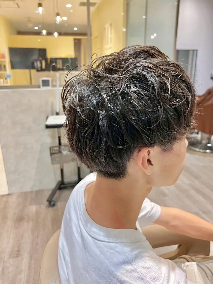 メンズ 艶髪✨透明感カラー 山本　遥斗のヘアスタイル