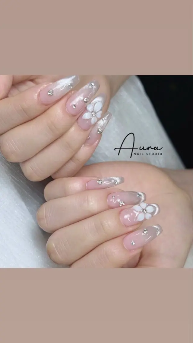 ネイル ハンドネイル Aura Nail HanNaのネイルデザイン