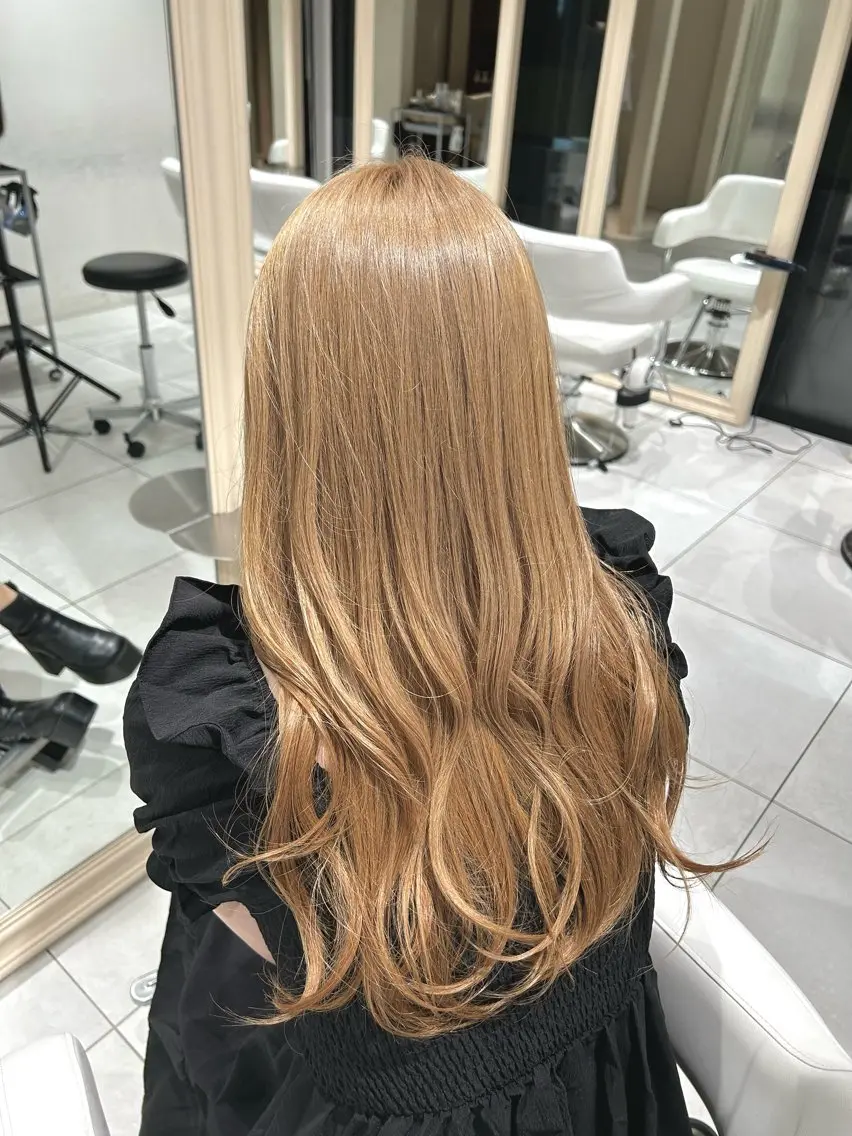 ロング カラー ヘアカラー 結 菜のヘアスタイル