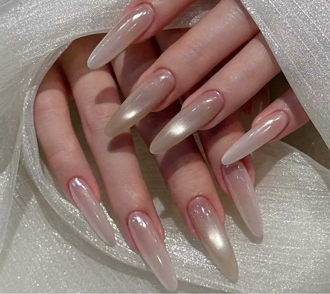 ネイル 韓国ネイル ロングネイル マグネットネイル ワンホンネイル ハンドネイル Yoxie Nailのネイルデザイン