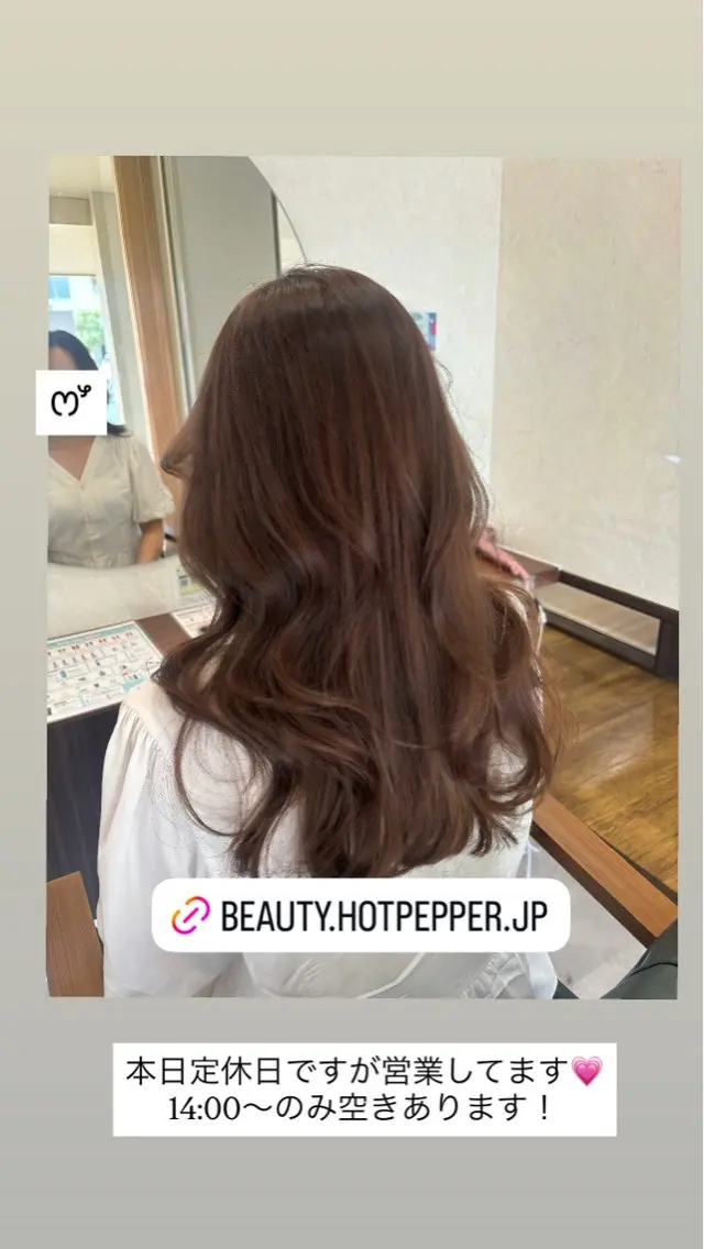 ミディアム カラー reborn店長 🤍リルのヘアスタイル