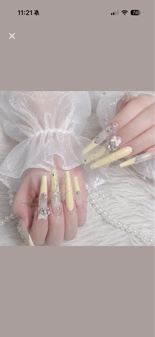 ネイル アートネイル ボルドー フレンチネイル ジェルネイル 氷ネイル・うるうるネイル ハンドネイル Julie Nail Rinのネイルデザイン