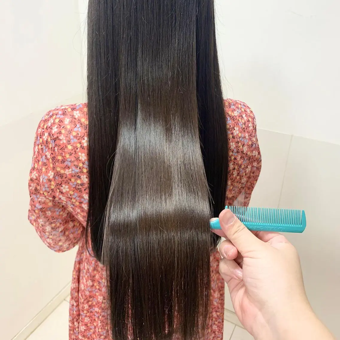 ロング カラー ウルフカット ハッシュカット/七海のヘアスタイル