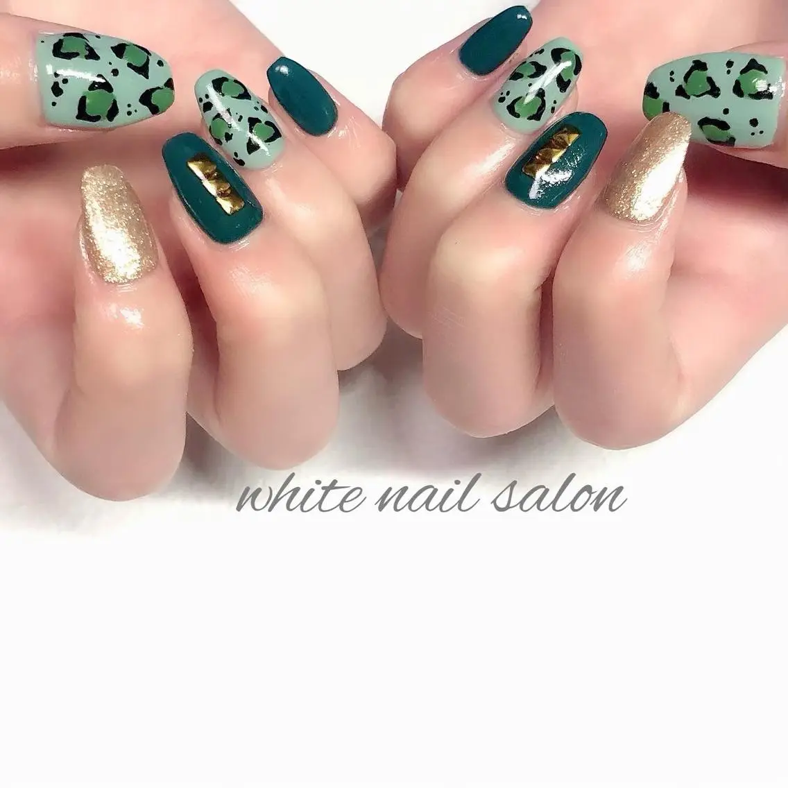 ネイル ジェルネイル ハードジェル 持ち込み ソフトジェル ハンドネイル white nail salonのネイルデザイン