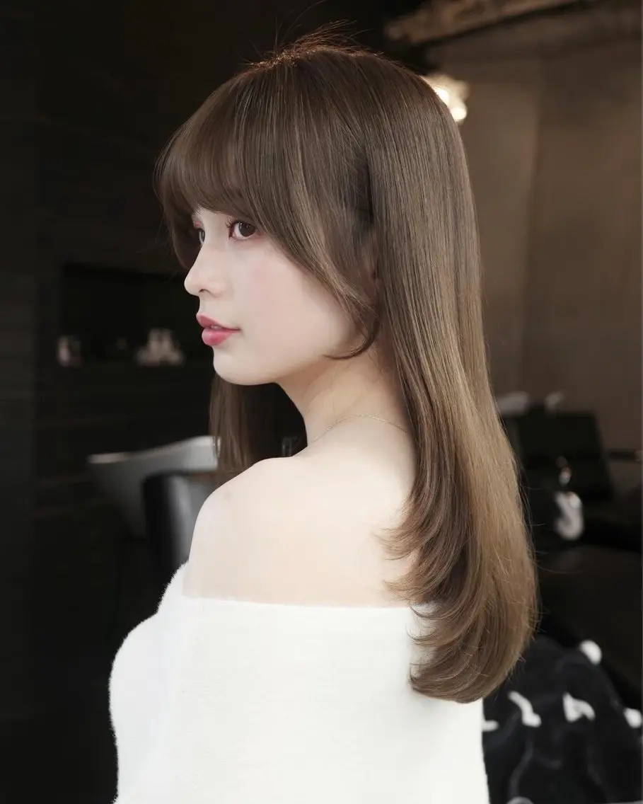 ミディアム KILLA マナのヘアスタイル