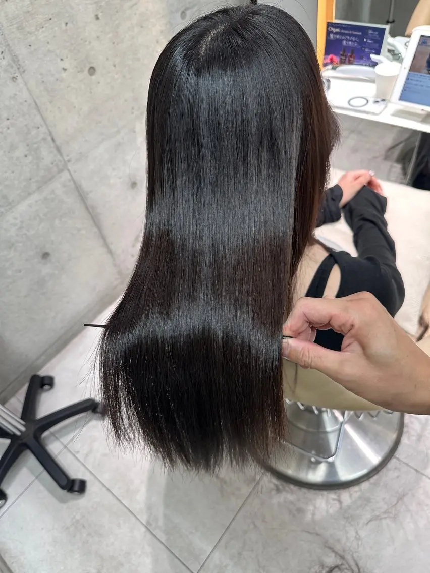 ロング カット 縮毛矯正 トリートメント 《髪質改善✖️オリー ブ🧸》小嶋拓也のヘアスタイル