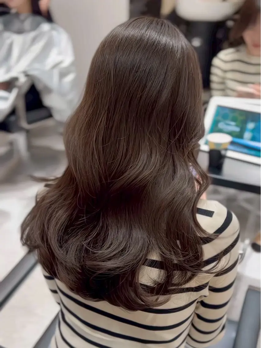 カラー ベージュカラー チナツ/栄/名古屋 カラーモデルのヘアスタイル