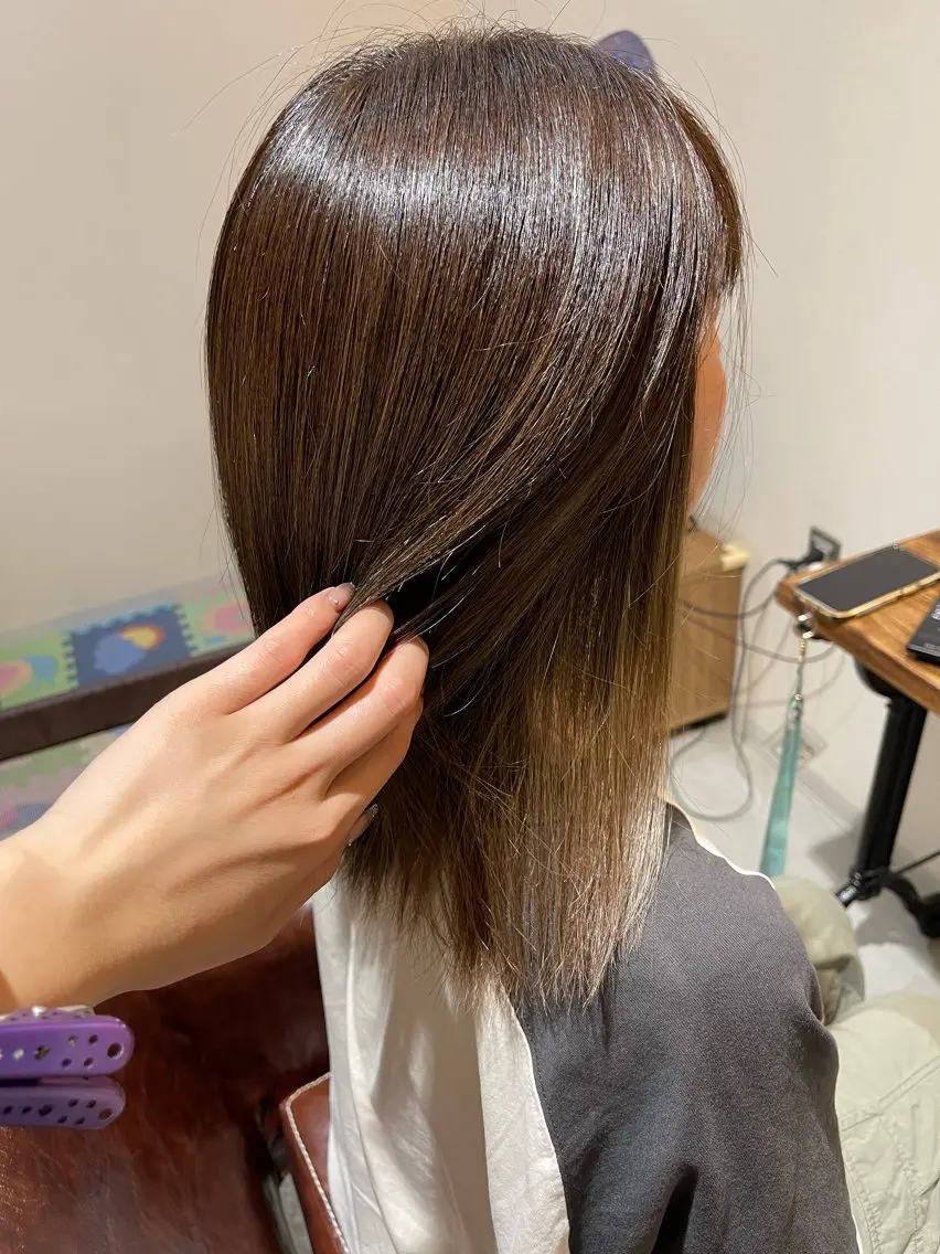 ミディアム カット ヘアカラー 増田 夏季のヘアスタイル