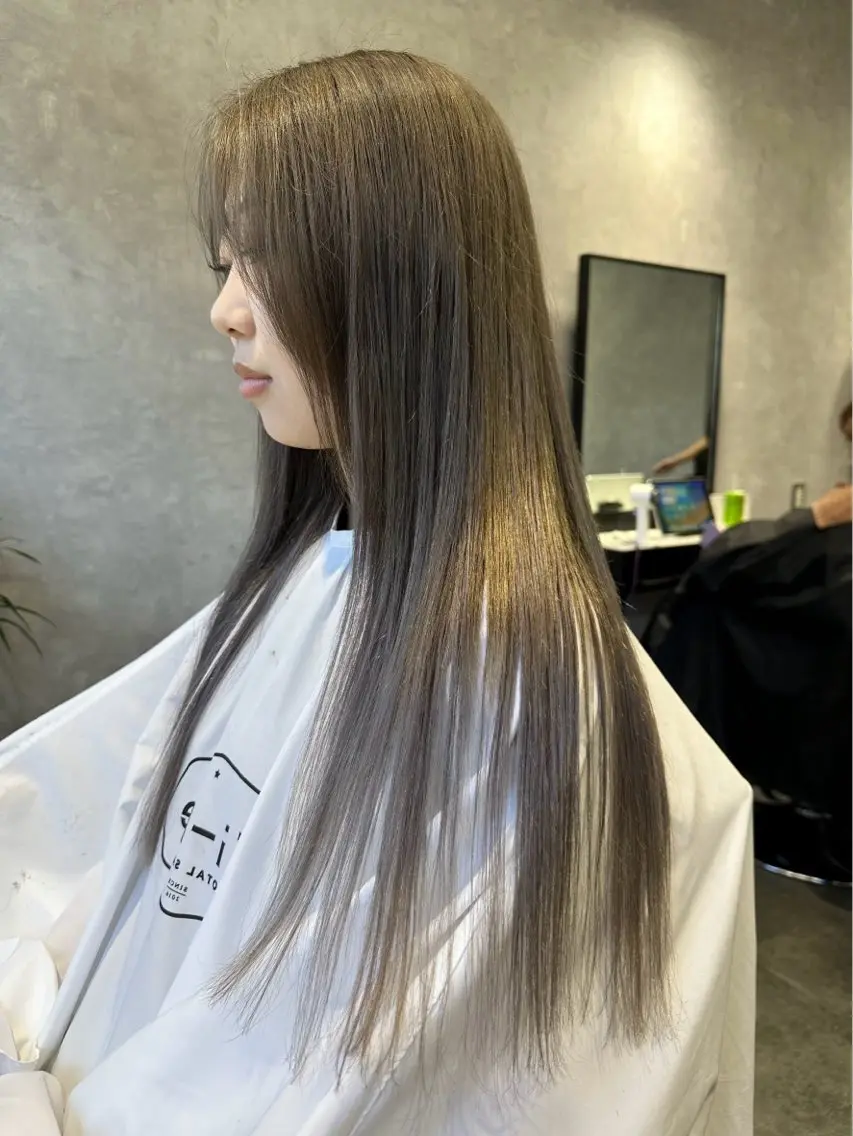 ロング 鈴木 響のヘアスタイル
