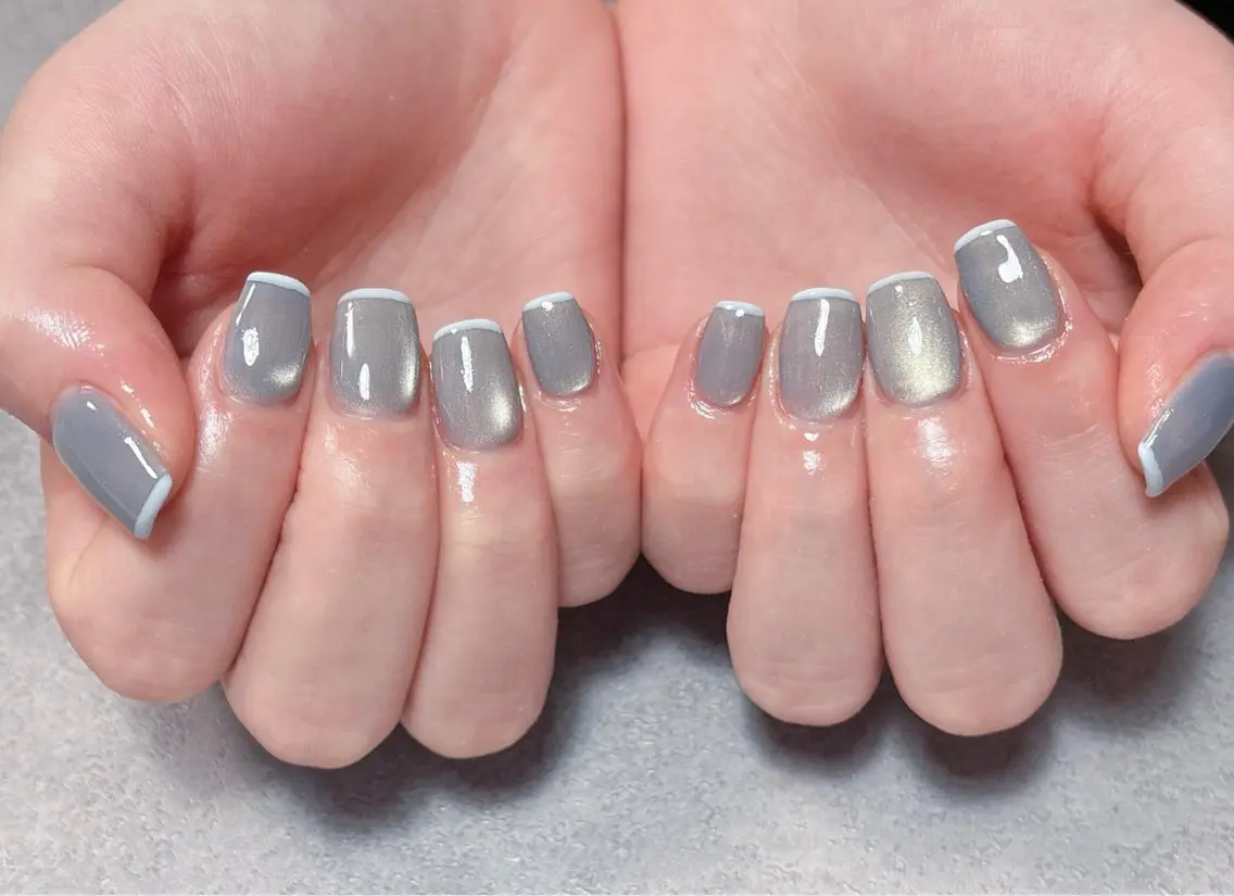 ネイル 韓国ネイル マグネットネイル ニュアンスネイル 夏ネイル ハンドネイル ハンドケア 💫ゆか_ Nailartistのネイルデザイン
