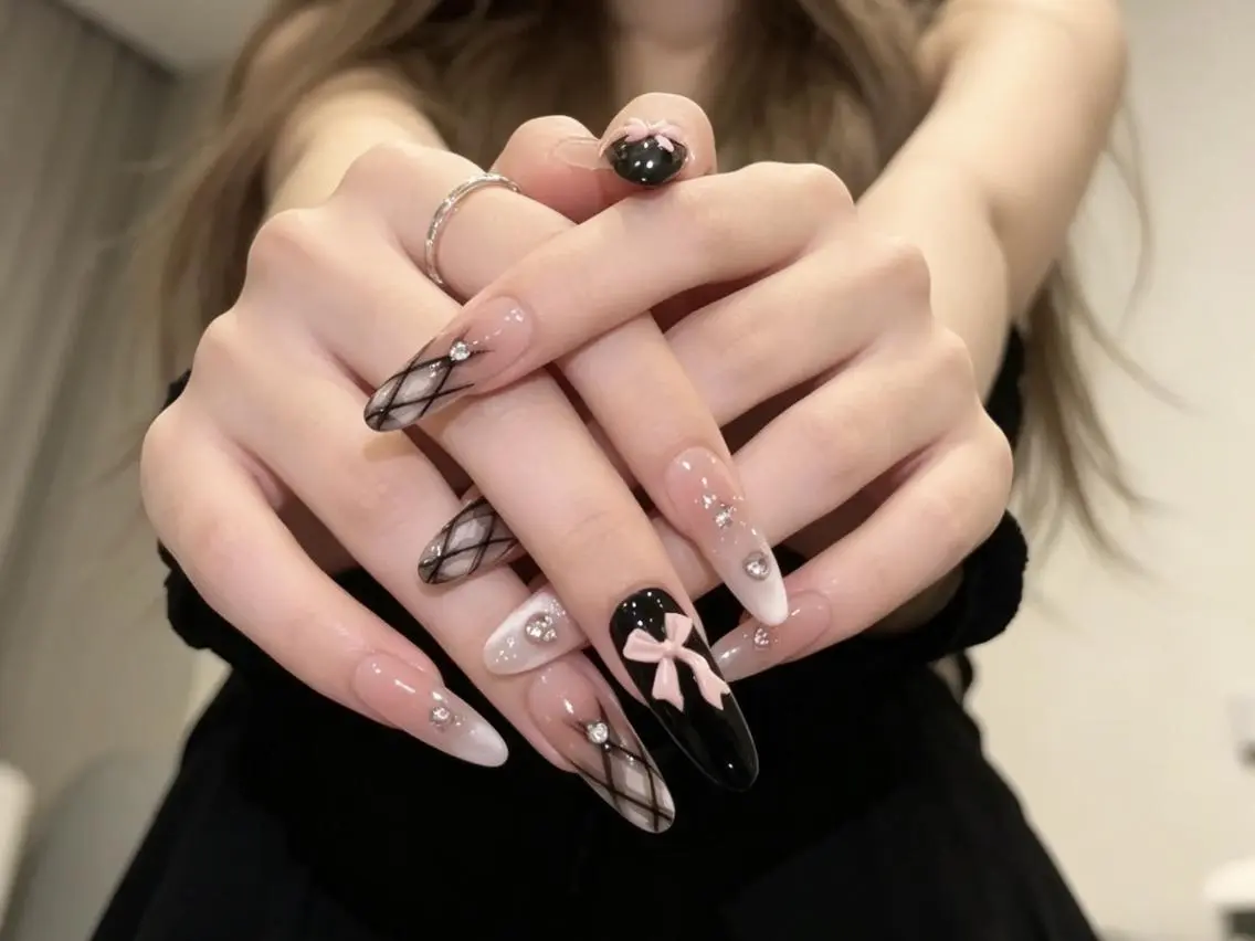 ネイル ❤️‍🔥長さだし専 門❤️‍🔥C&Bのネイルデザイン