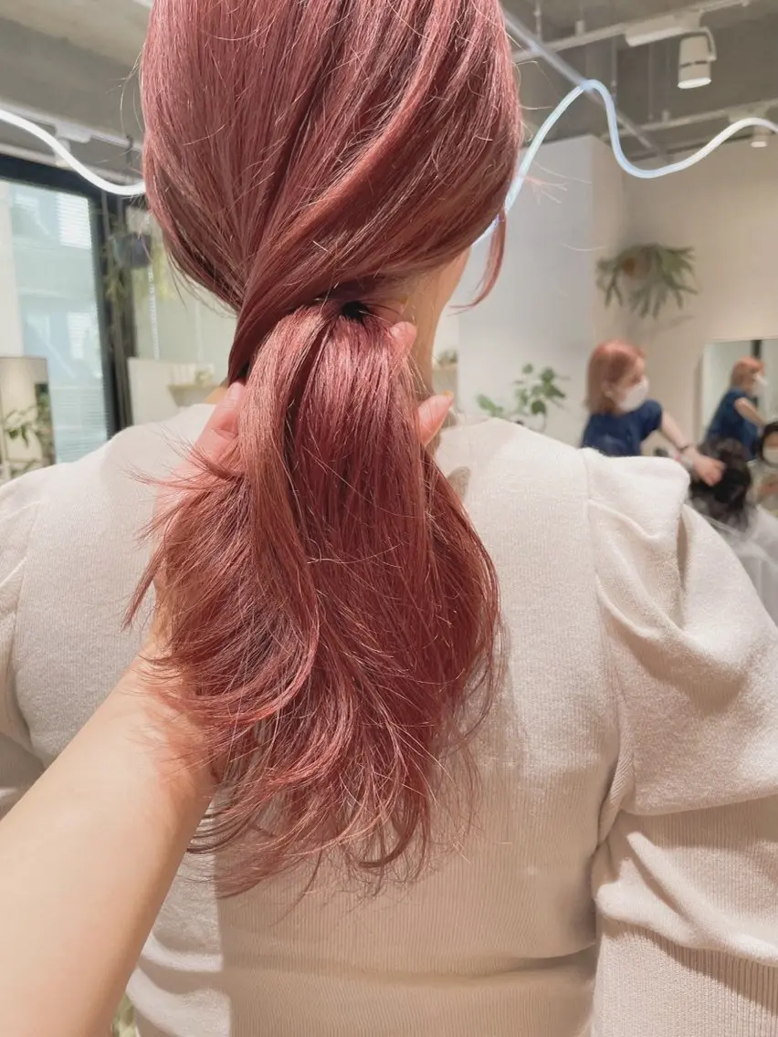 カラー ダブルカラー イヤリングカラー ハイトーンカラー インナーカラー 髪質改善 ヘアカラー ♡透明感カラー★ ネイル/しの♡のヘアスタイル