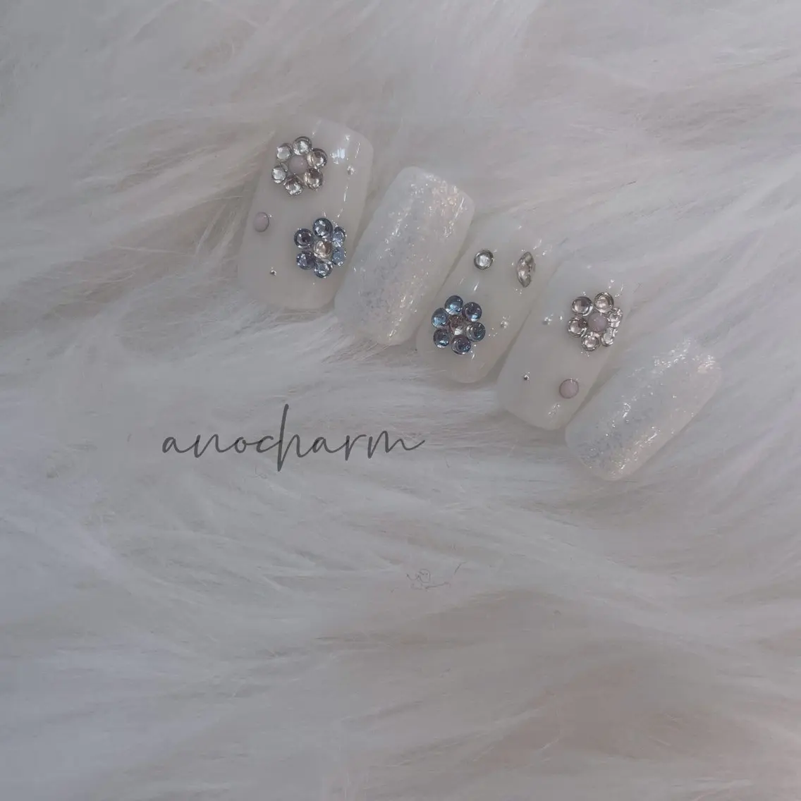 ネイル ハンドネイル anocharm _annaの眉毛・アイブロウイメージ