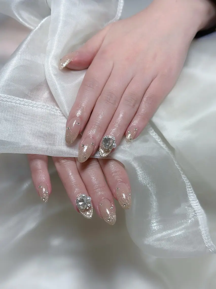 ネイル ラメ(グリッター) 持ち込み ハンドネイル LUNE NAIL 【NEW OPEN】のネイルデザイン