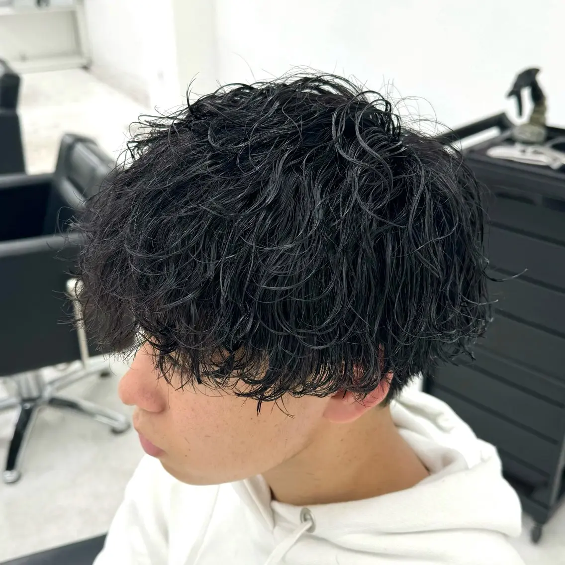 ショート パーマ メンズ メンズパーマ 波巻きパーマ 柏メンズカットパーマ NO.1タイチのヘアスタイル