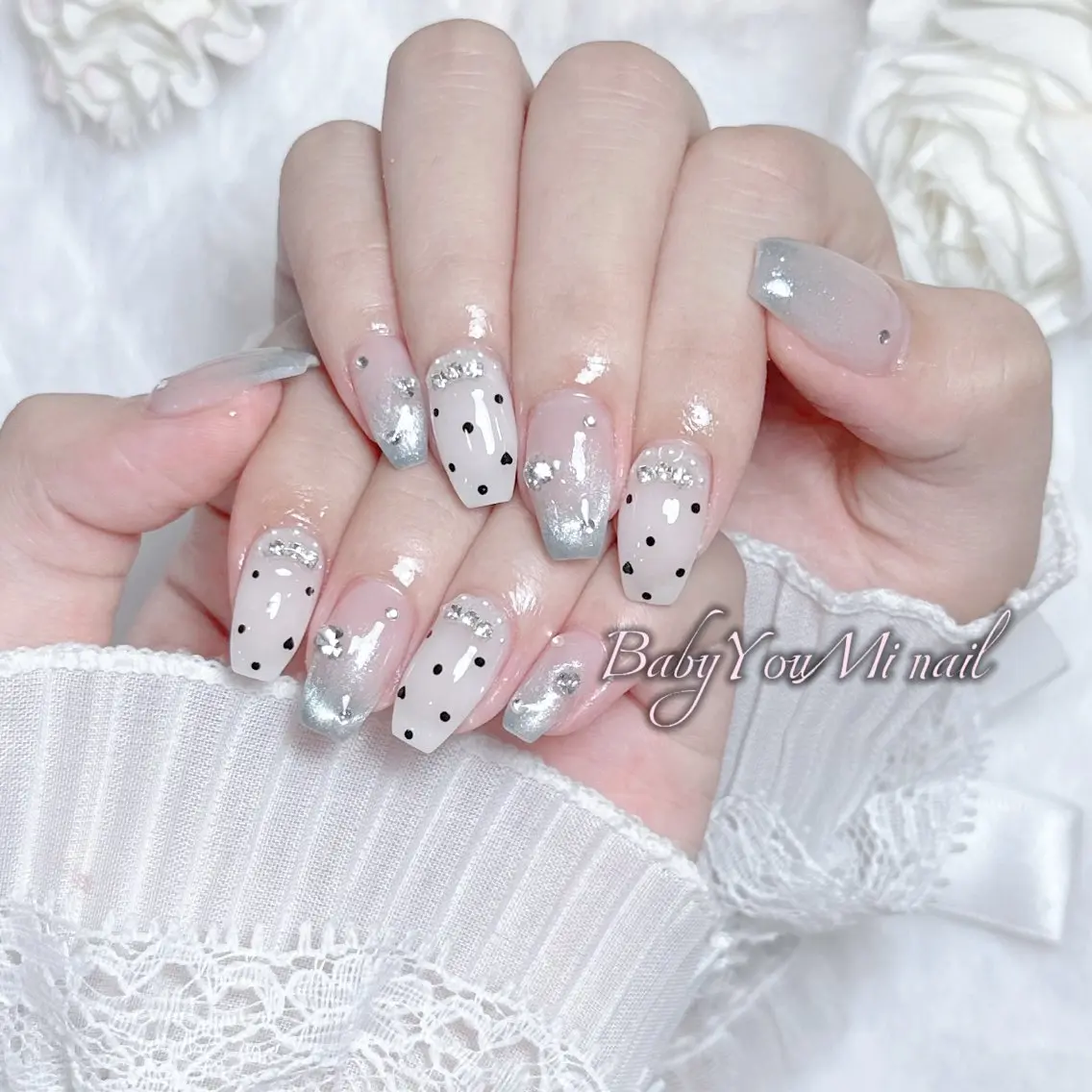 ネイル オーロラネイル チークネイル 成人式 フットネイル フレンチネイル ハンドネイル BabyYouMi nailのネイルデザイン